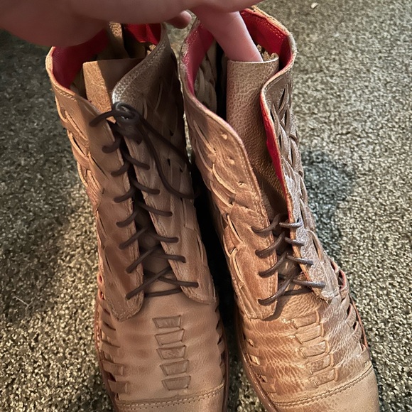 Bed Stu size 8.5 Loretta boots new with tags. - Picture 2 of 3